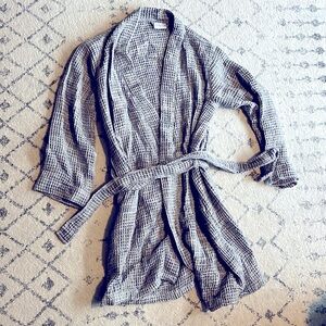 Never worn Parachute bathrobe